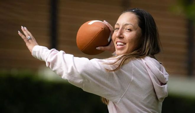 利奠定了基 利奠定了基